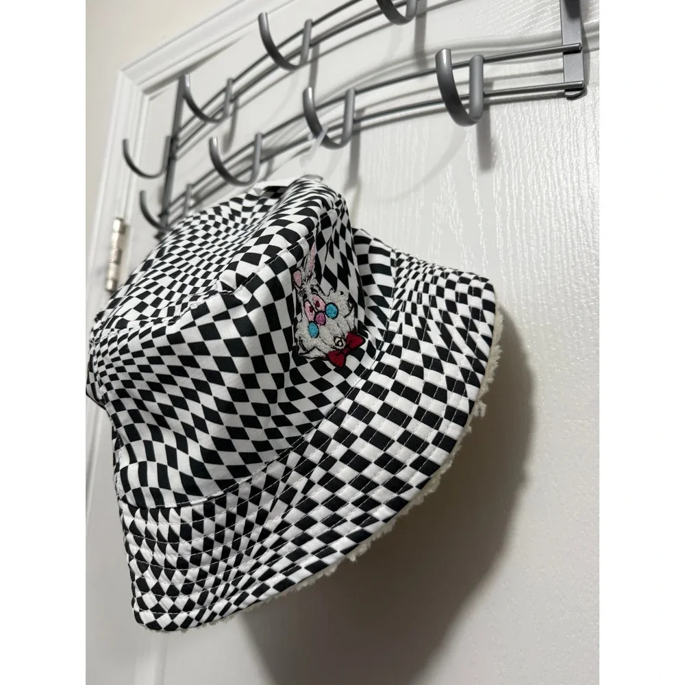 New Disney Parks Alice in Wonderland White Rabbit Checkerboard Bucket Hat Adults
